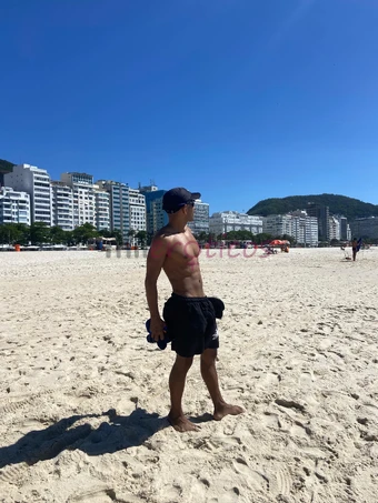 Desejo presenca e intensidade em um so lugar garoto disponivel com local na siqueira campos em apartamento proprio discreto seguro limpo e organizado...