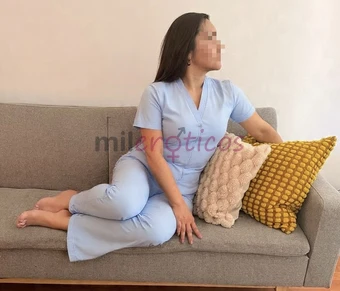 Mi nombre es mary soy masajista profesional terapeutica y tantrica amp trabajo masajes de relajacion profesional profunda y sensitiva amp tengo consul...