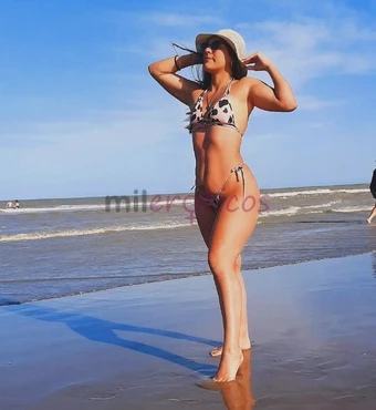 Sofia exotica extrovertida y domadora en la cama debutando en tu comuna vengo a darte mucho placer con mucho morbo y picardia todo sin apuro y relajad...