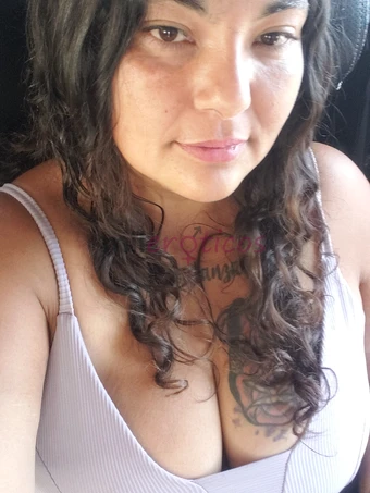 Aburrida de la rutina busco hombre fogoso de preferencia mayor y con experiencia si eres tacano no te molestes en hablarme solo hombres serios hablame...
