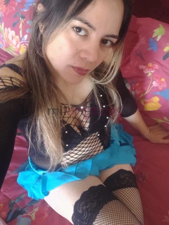 Descripcion altalindo rostrobusto grandebastante traserolindas piernasservicios besos y cariciasmasajestrato de noviosexo oral mutuosexo vaginal varie...