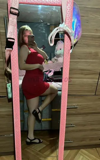 90 mil 2 horas60 hora 40 media horasolo oral 30 todo servicio es con uber ida y vuelta o con que me vengas a buscar oral vaginal besos a domicilio o m...