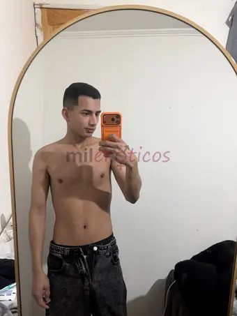 Hola mucho gusto mi nombre es diegocolombiano tengo 22 anos de edad soy amable y respetuosodisponible para todo tipo de encuentros mido 1 72 y versati...