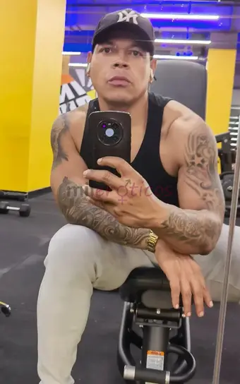 Soy nacho totalmente activo atiendo mujeres y parejas sexo total mente seguro llamame para tener el gusto de atenderte atiendo adomicilio o en moteles...