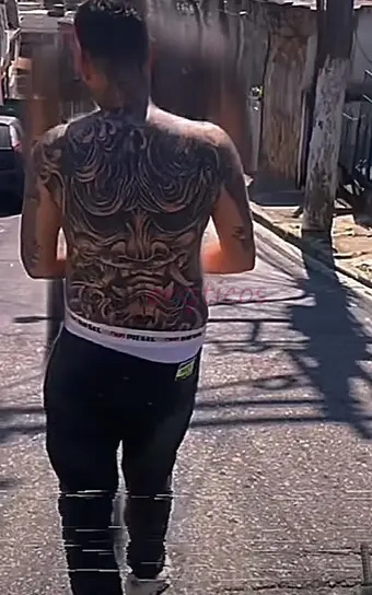 Experiente em fazer vc gozar boca sujametelaosafado ao extremofavelado mais safado que vc vai conhecer na sua vida pe na cabeca soco na costela cuspid...