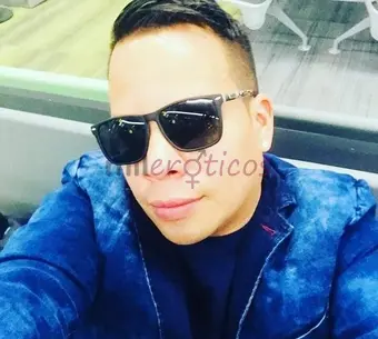 Soy un hombre muy carinoso caribeno alegre muy caliente y muy limpio y estrovertido me gusta conocer bien alas personas que se sientan bien y hacer ju...