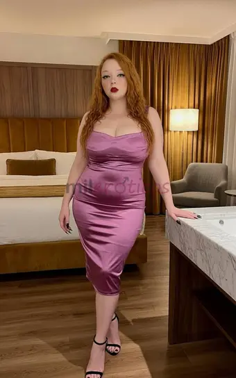 Disponivel para sessoes de domme e submissa virtual aborde com educacao e objetividade sobre o que busca i speak in english also come and find more of...